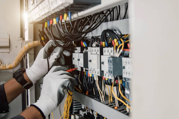 Best Emergency Electrical Repair  in Beverly, MA